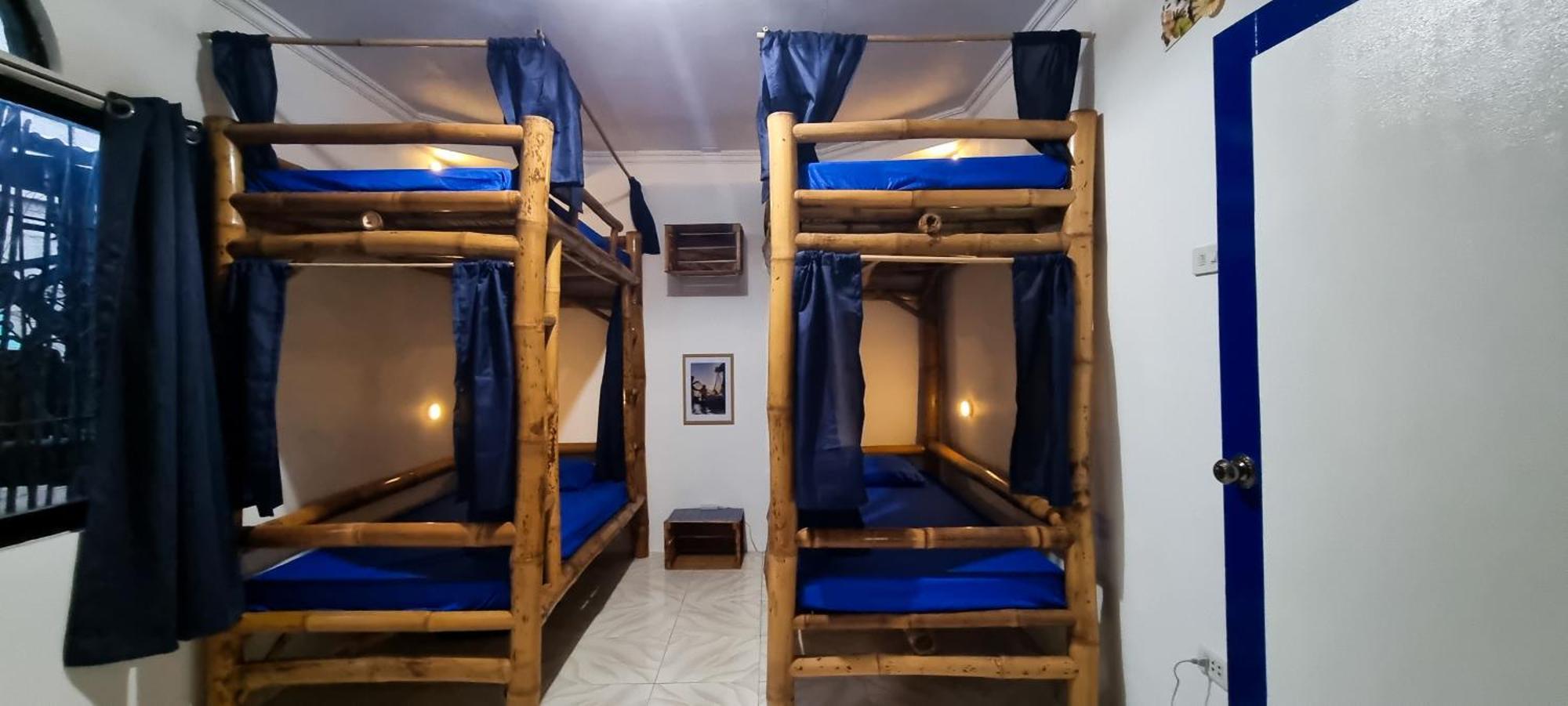 Hostel Blue House Backpackers Siquijor San Juan  Zewnętrze zdjęcie