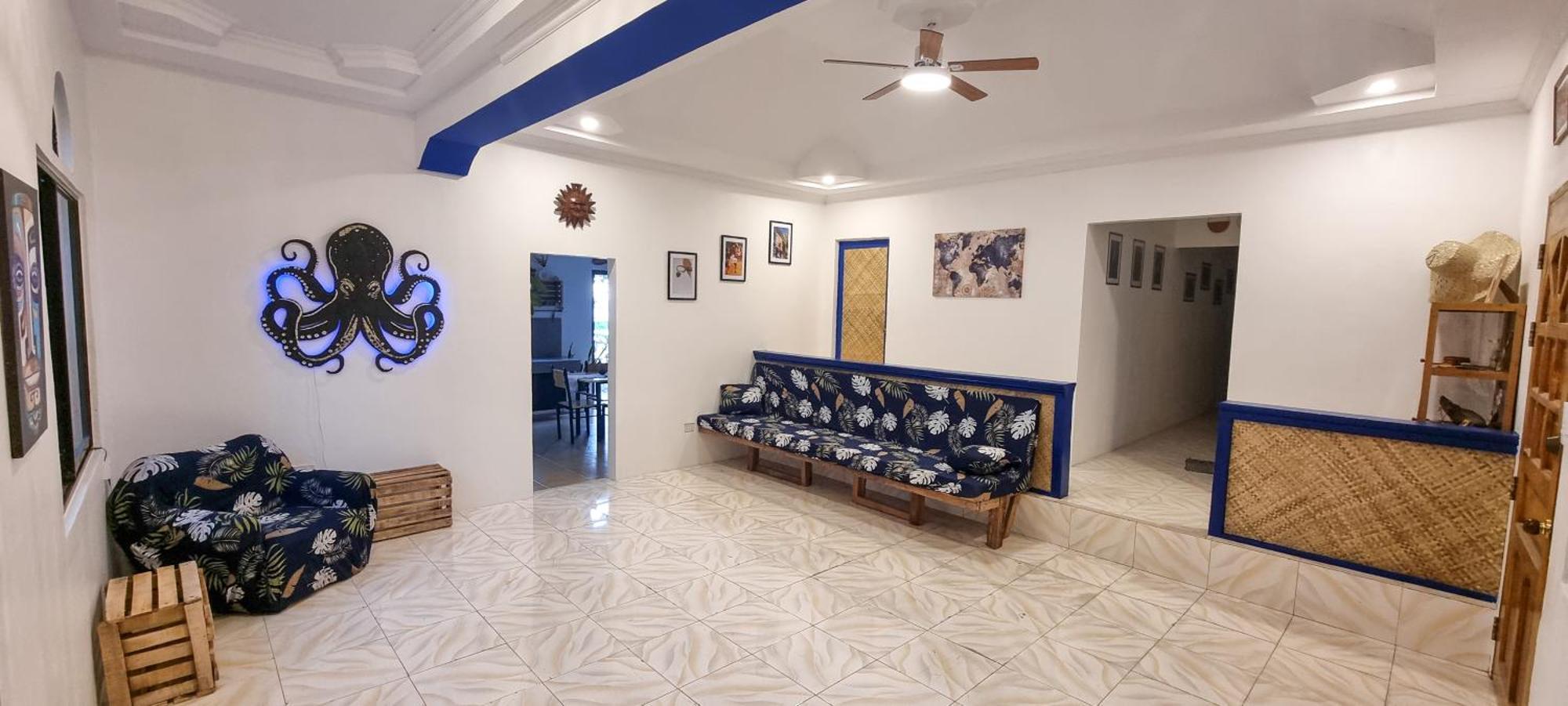 Hostel Blue House Backpackers Siquijor San Juan  Zewnętrze zdjęcie