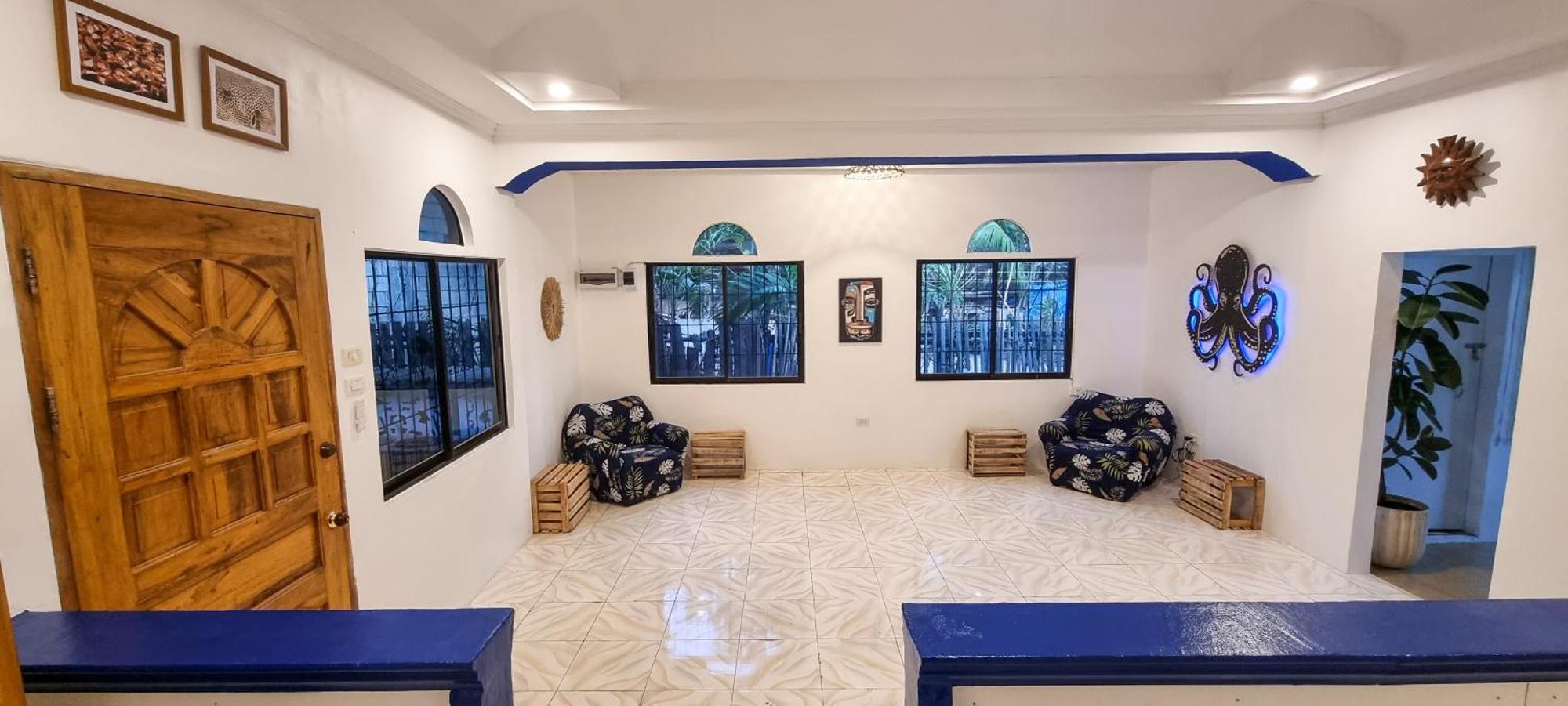 Hostel Blue House Backpackers Siquijor San Juan  Zewnętrze zdjęcie