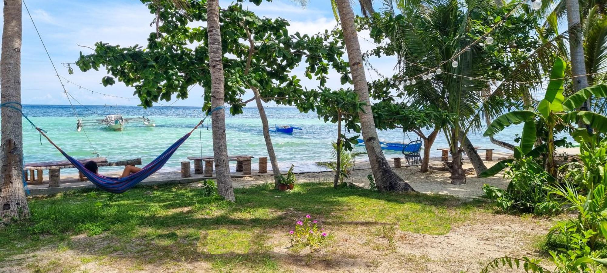 Hostel Blue House Backpackers Siquijor San Juan  Zewnętrze zdjęcie